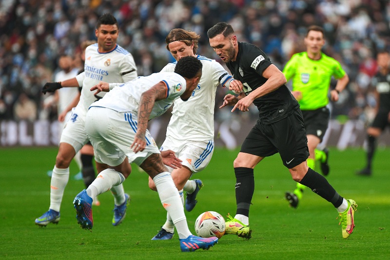 Soi kèo châu Á, kèo chấp Real Madrid vs Elche